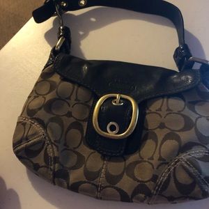 Coach Bleecker HoBo Flap purse NO. FO773-11441